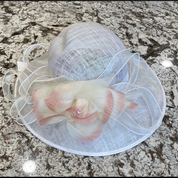 Josette Women’s Derby Flower Bow Hat - Picture 1 of 1